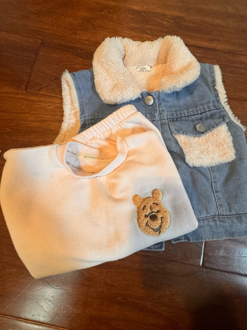 Disney BUNDLE Winnie the Pooh Light Pink Baby Sweatshirt & loolous jacket